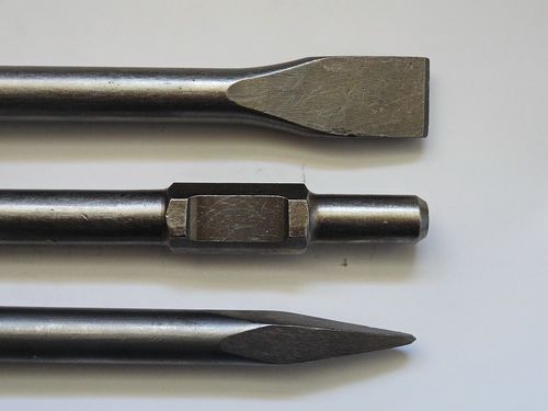 Zipper Abbruchhammer ABH1700D 65 Joule inkl.  Spitz und Flachmeisel im BMC Koffer